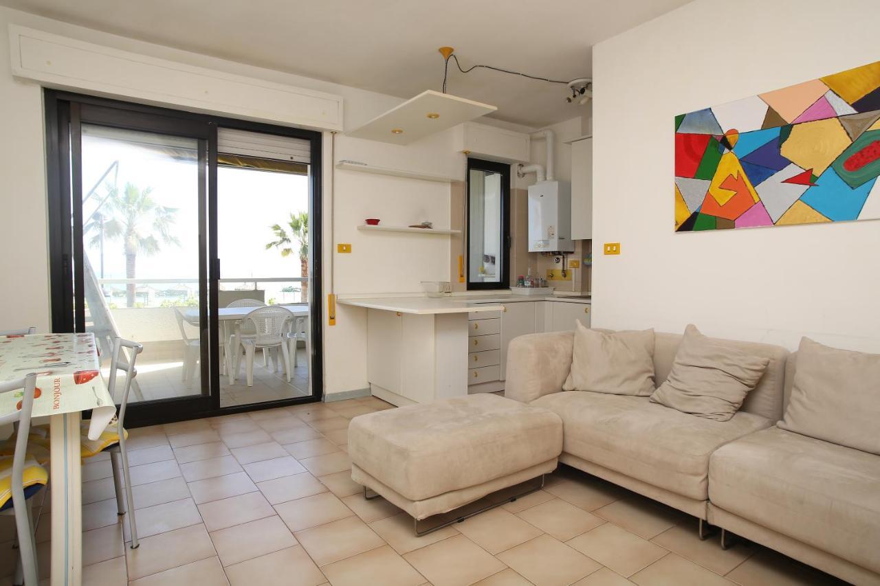 Residence Le Palme Montesilvano Marina Zewnętrze zdjęcie